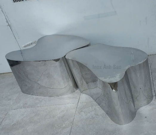 ban-tra-inox-trang-bong-guong