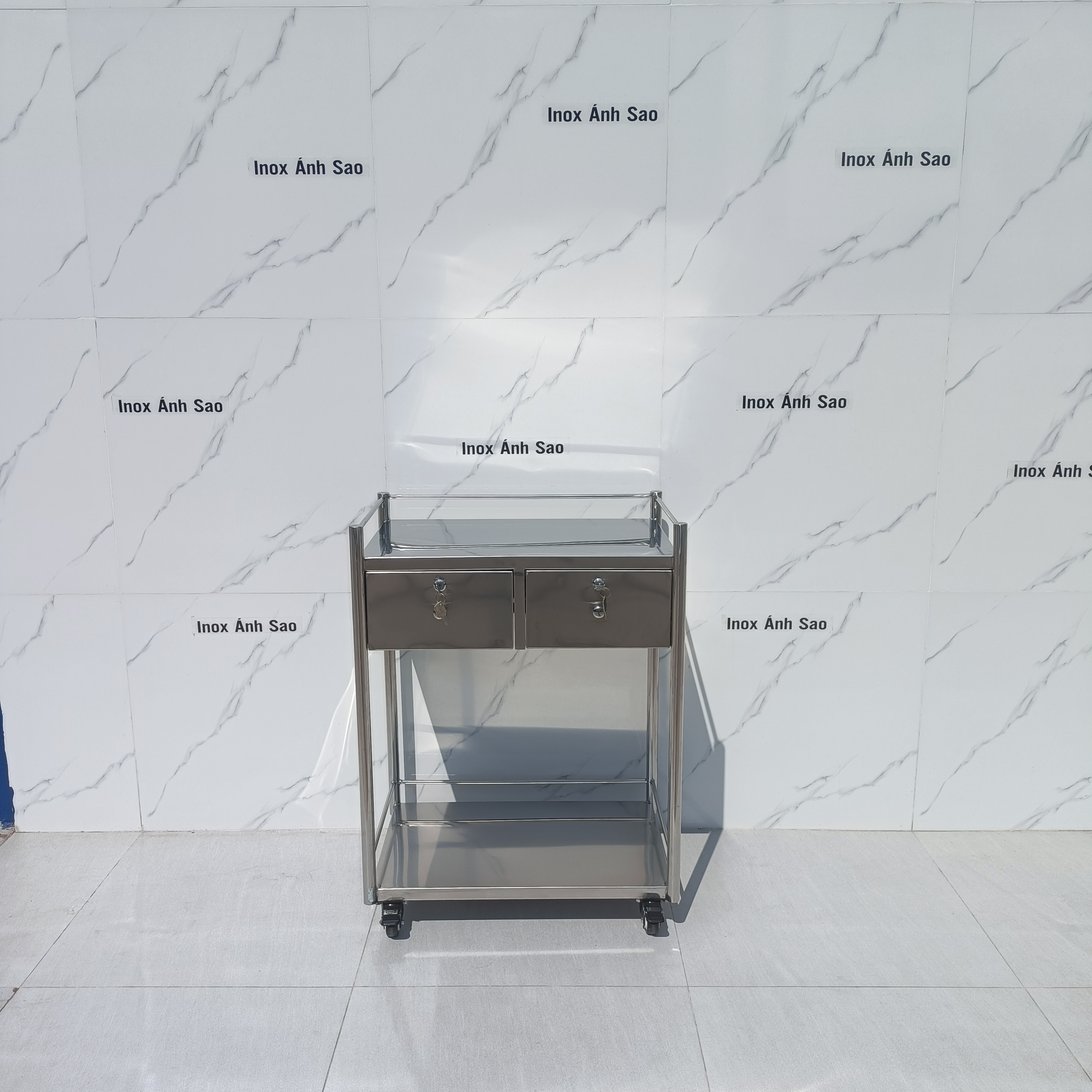 xe-day-inox-2-tang-co-2-hoc-keo