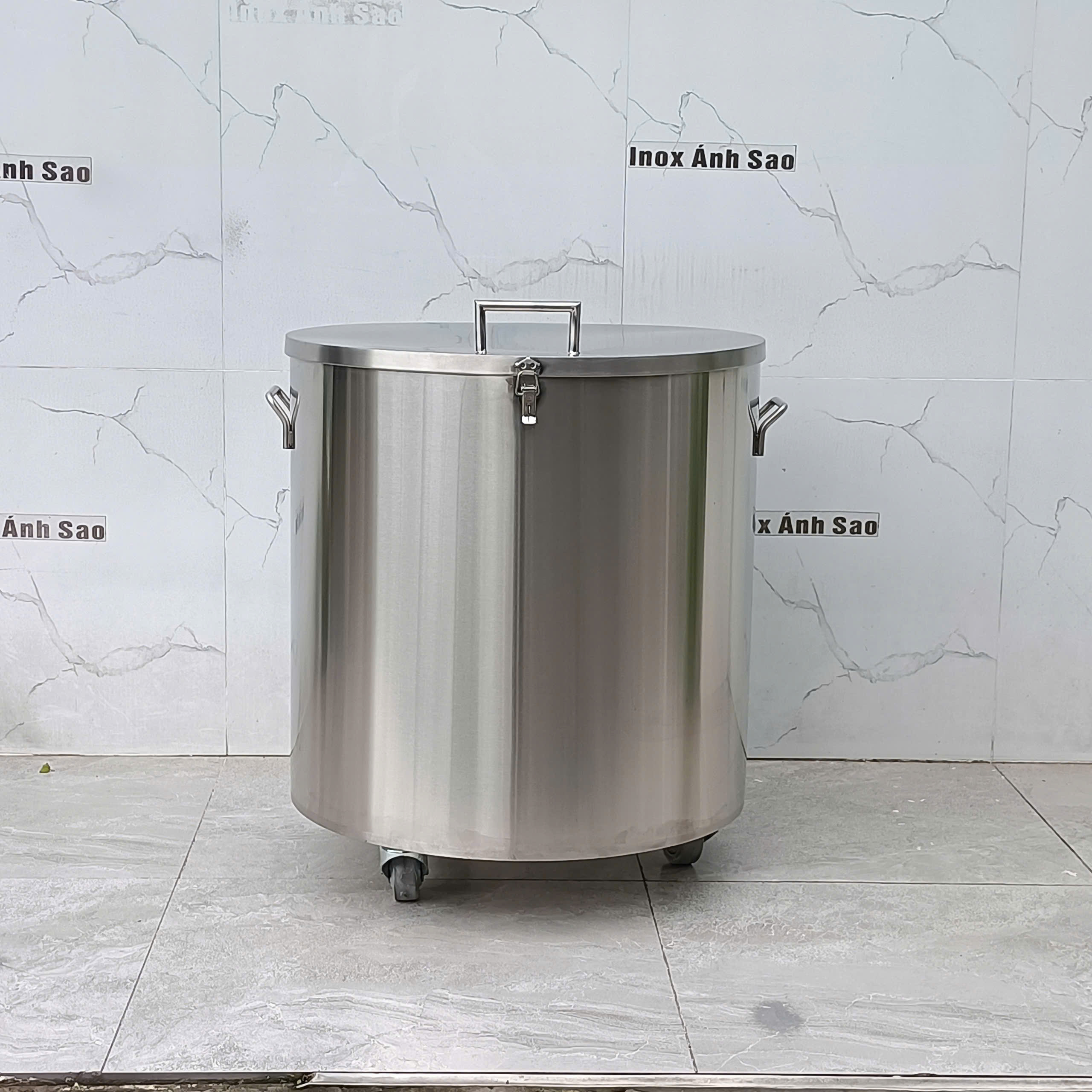 xe-day-thung-inox-co-nap-day-t26