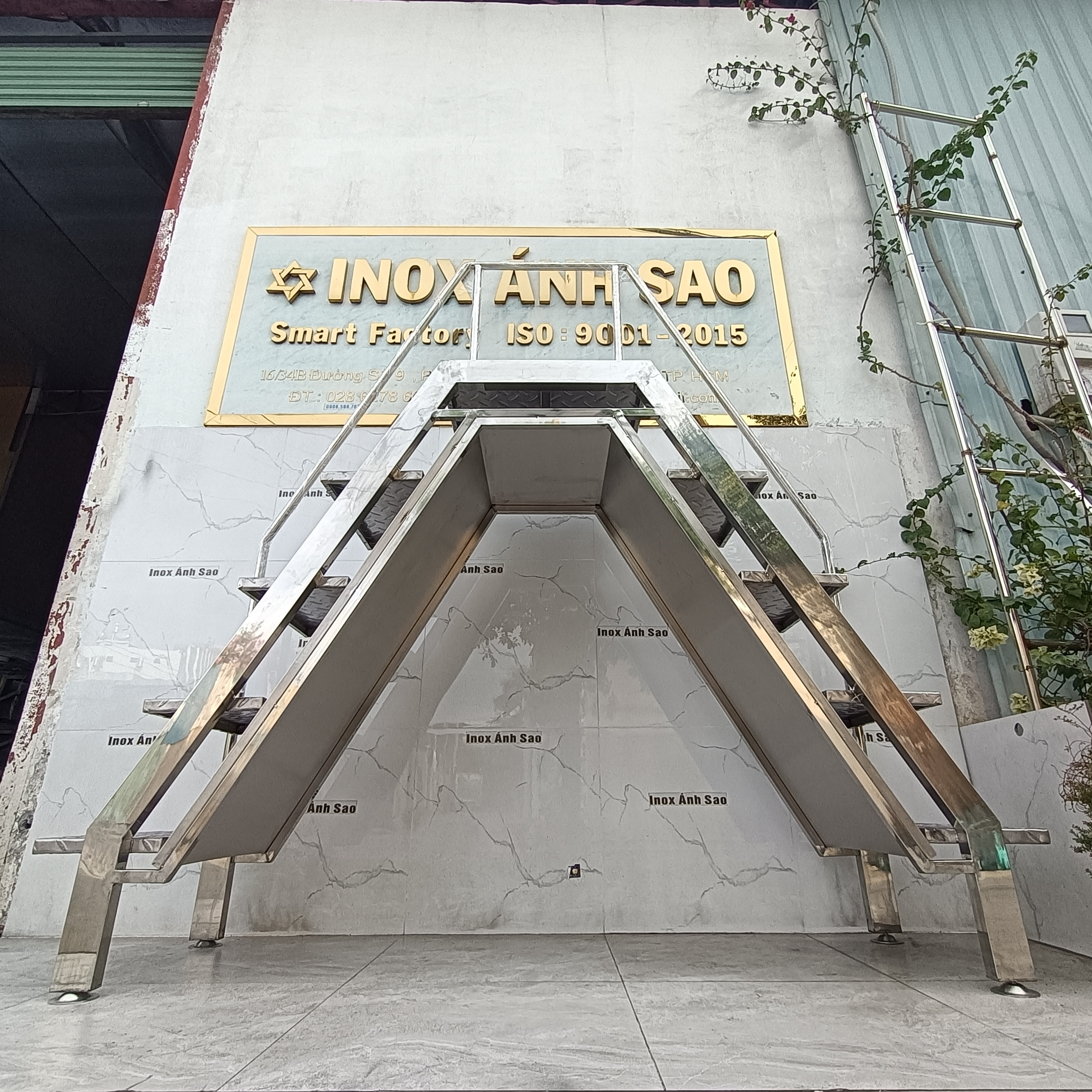 Hình ảnh alt empty