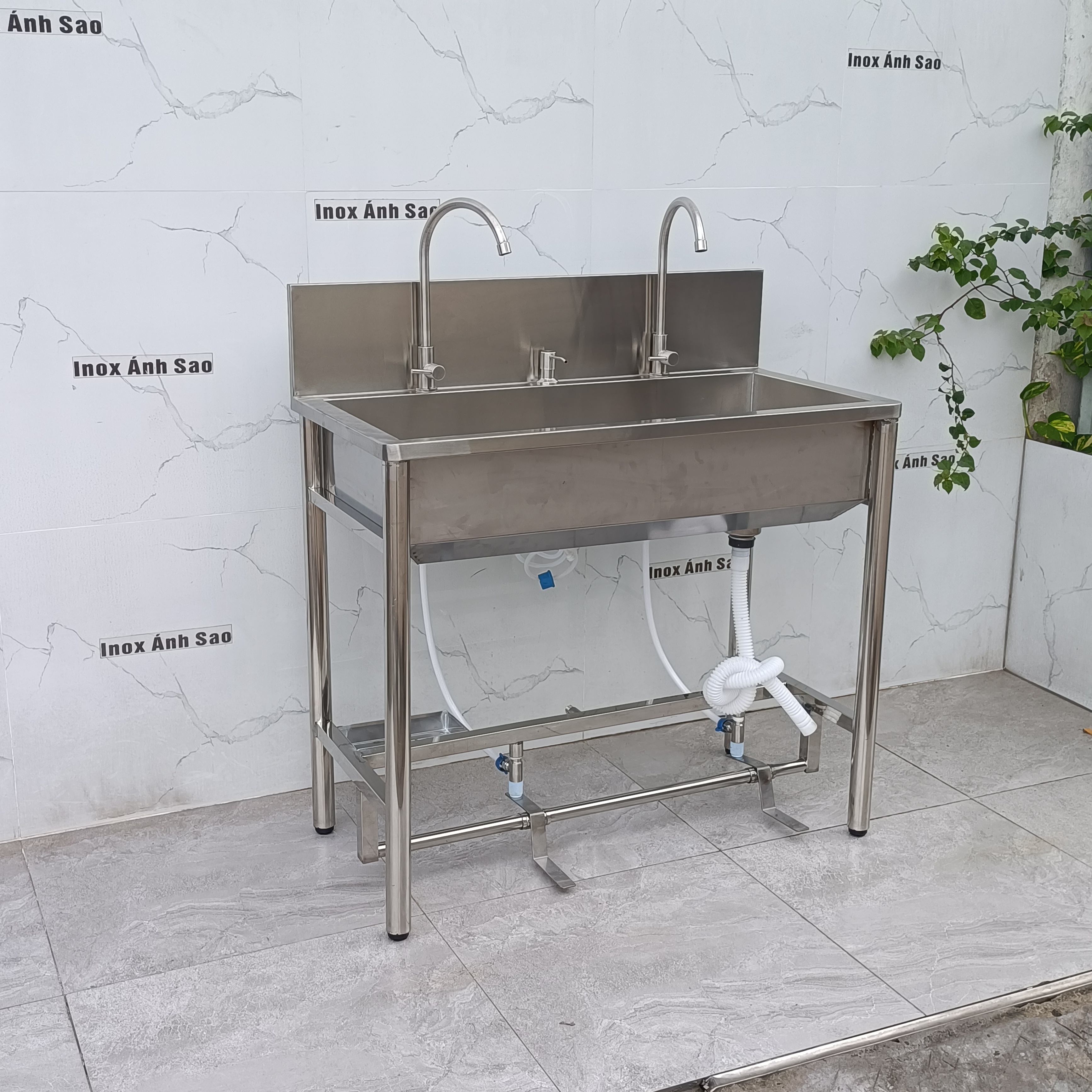 Hình ảnh alt empty