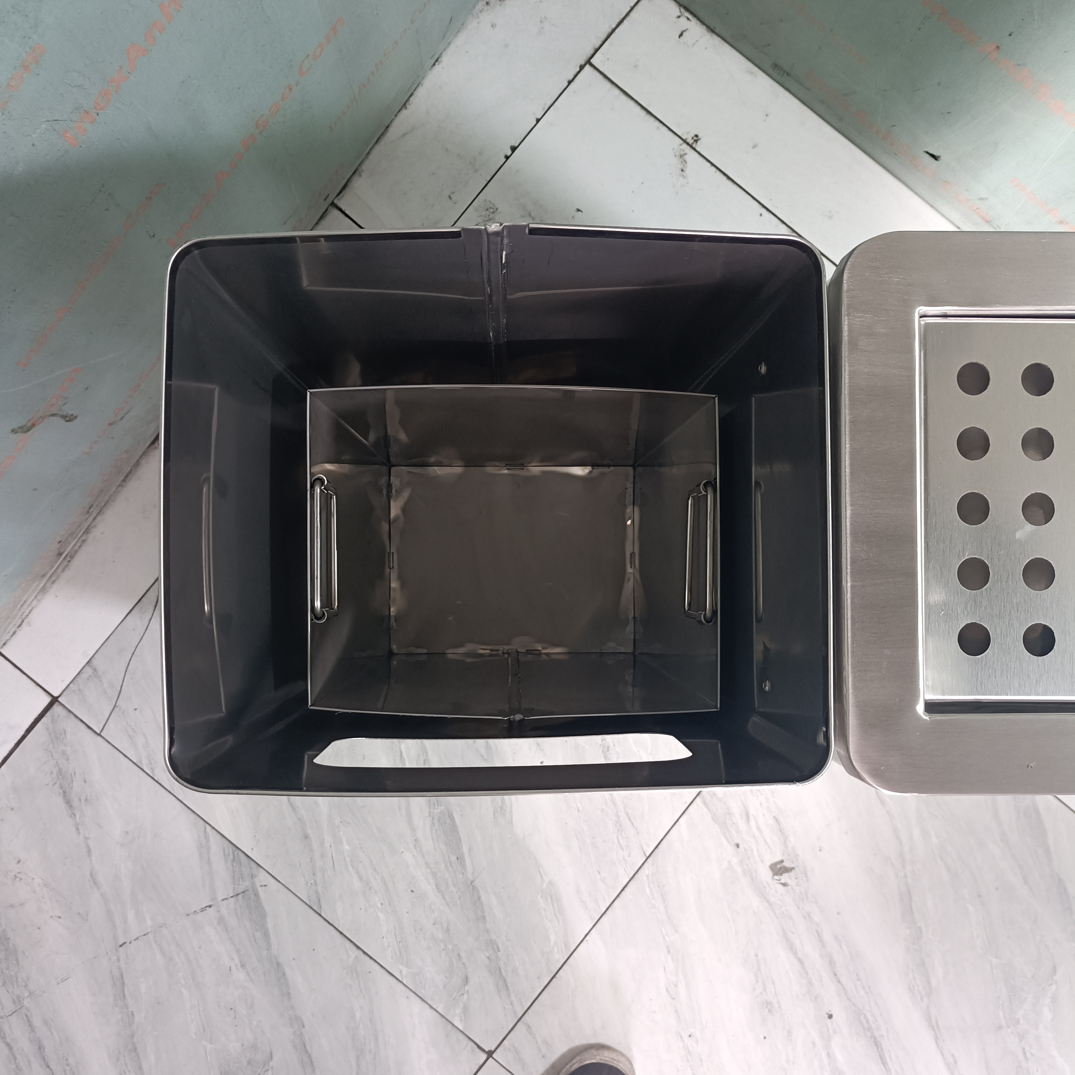 Hình ảnh alt empty