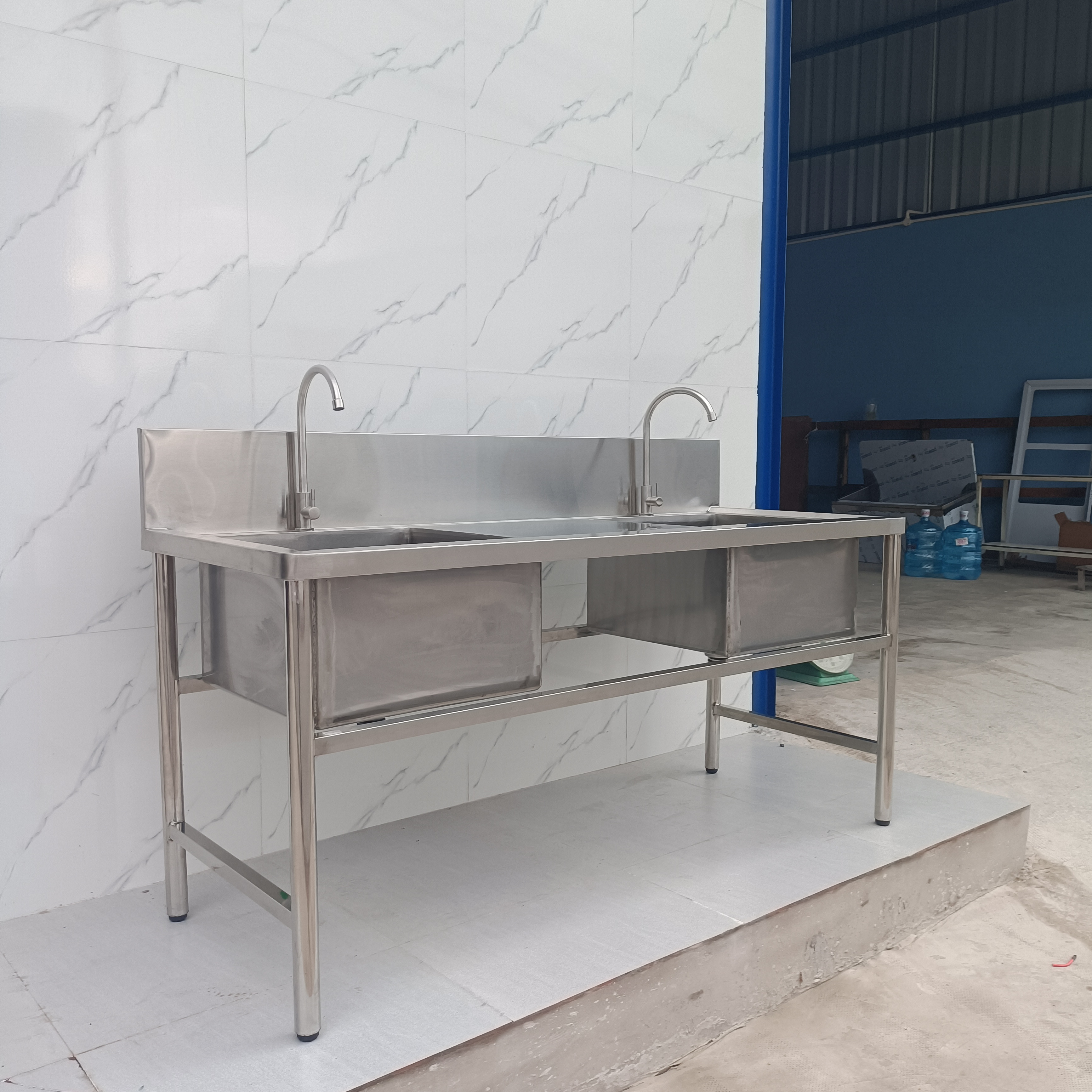 Hình ảnh alt empty