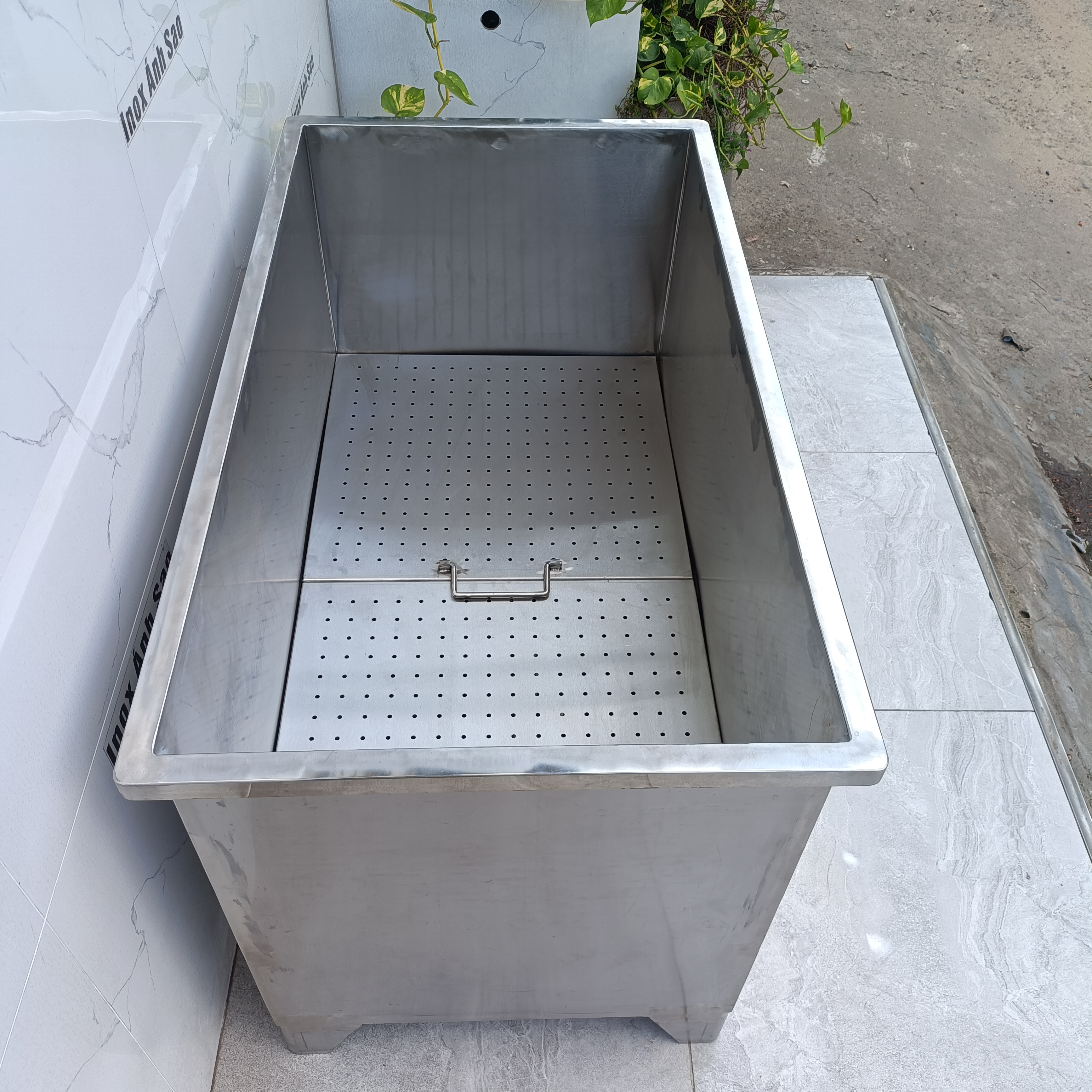 Hình ảnh alt empty