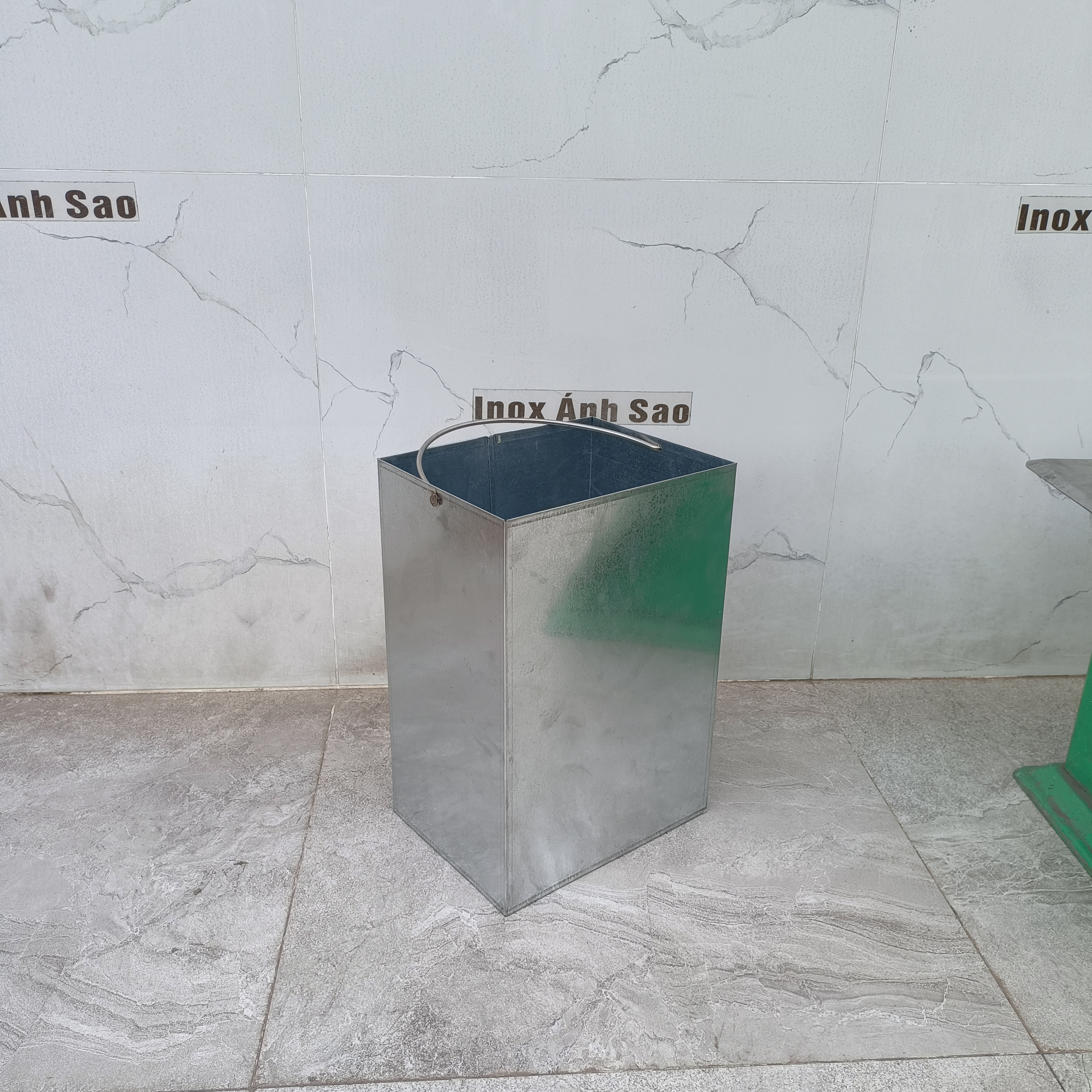 Hình ảnh alt empty