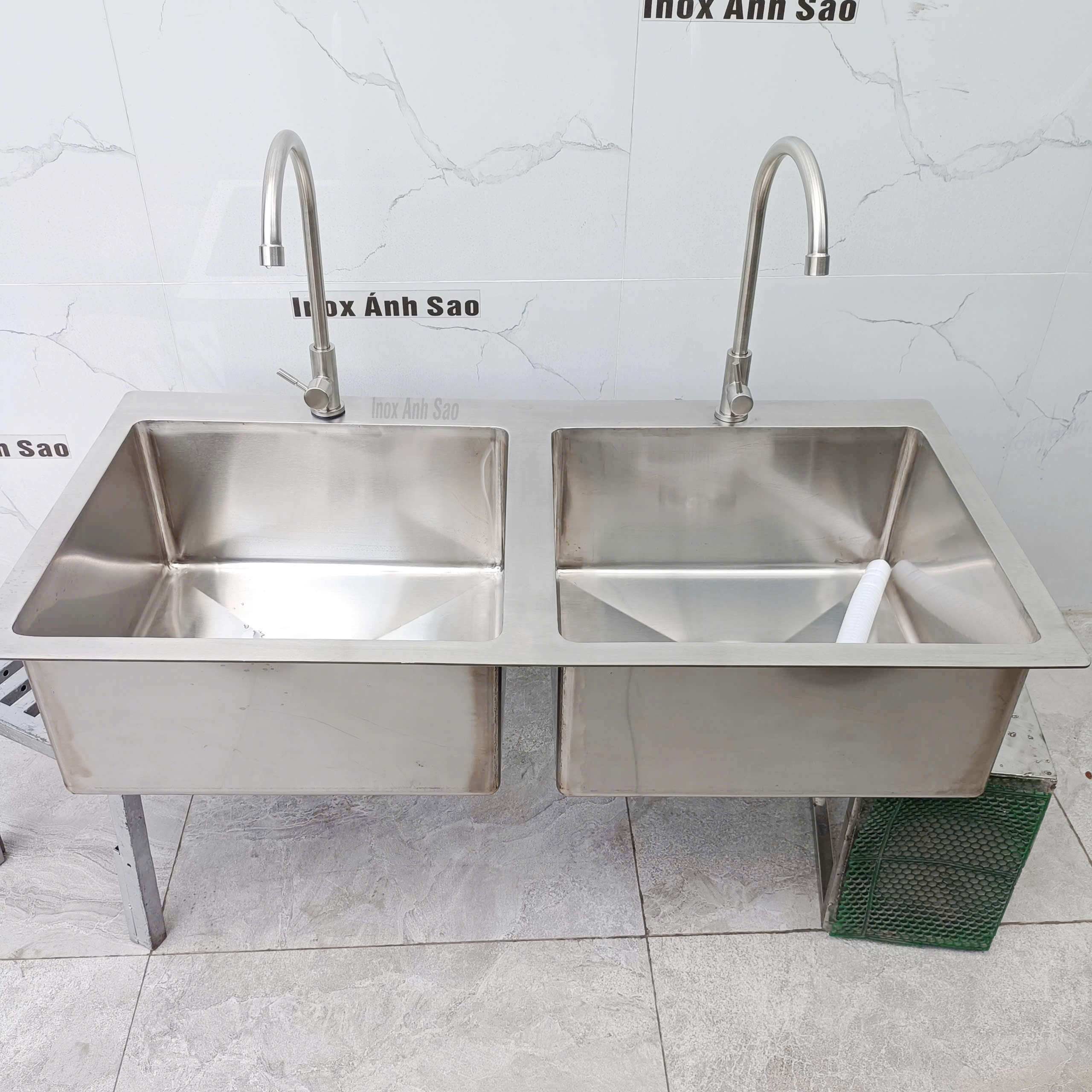 Hình ảnh alt empty