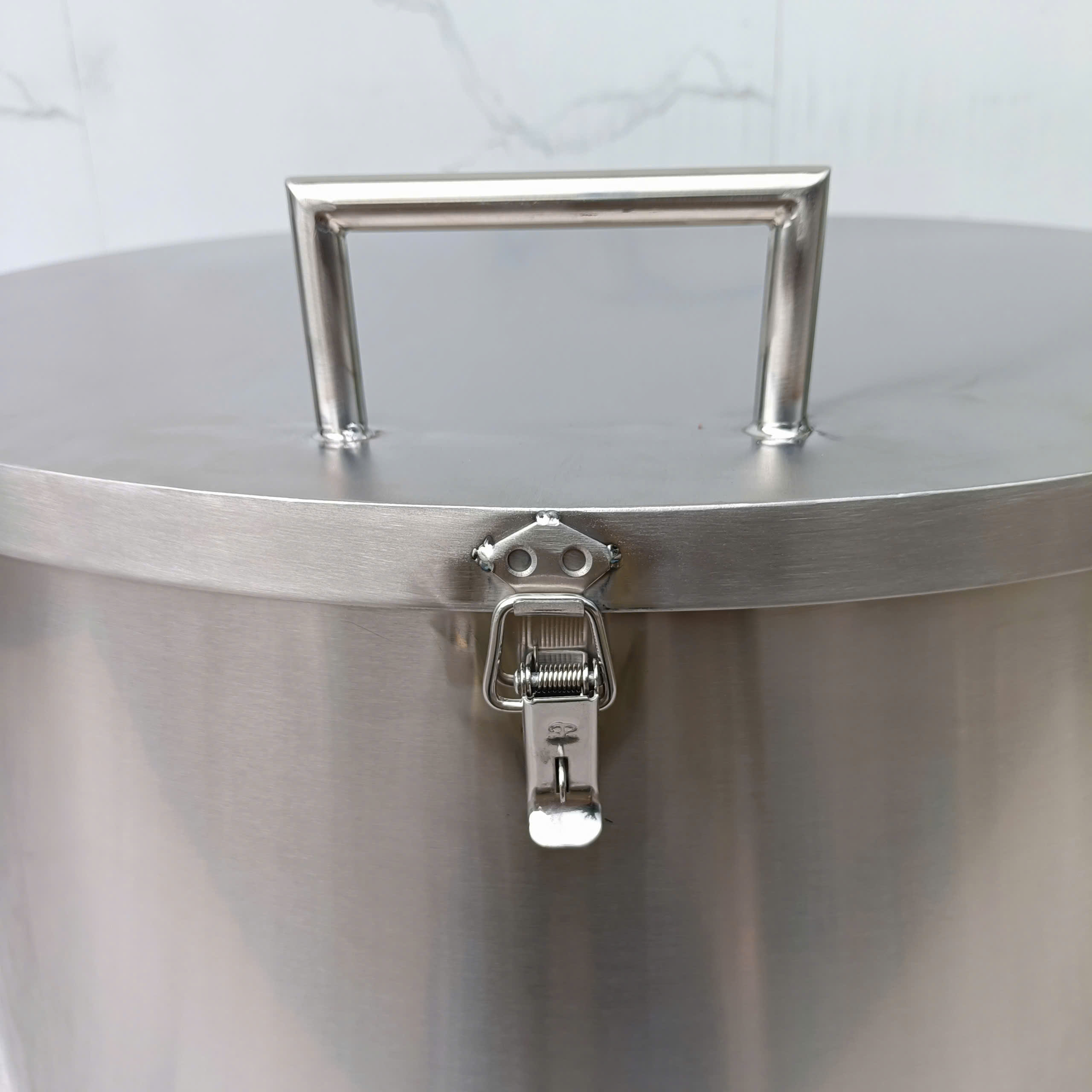 Hình ảnh alt empty